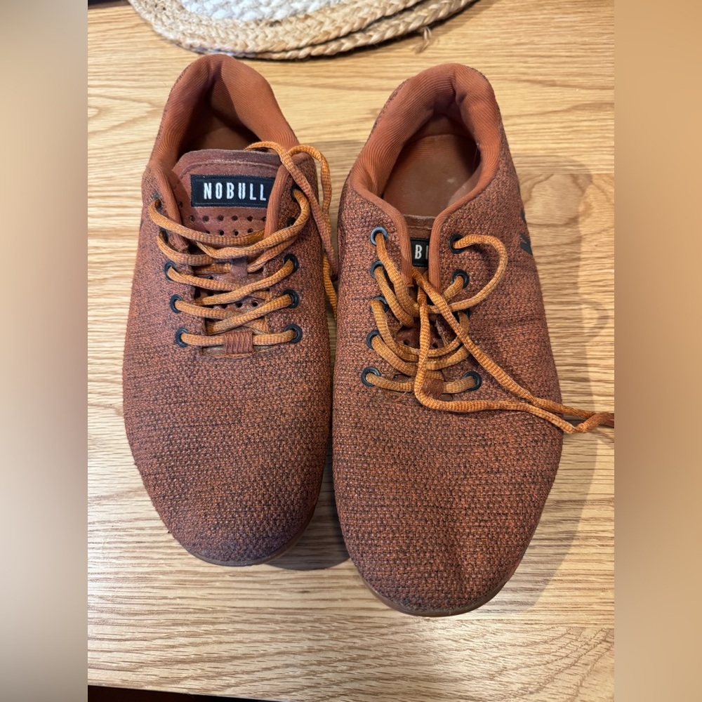 NOBULL men’s shoes (9.5US)